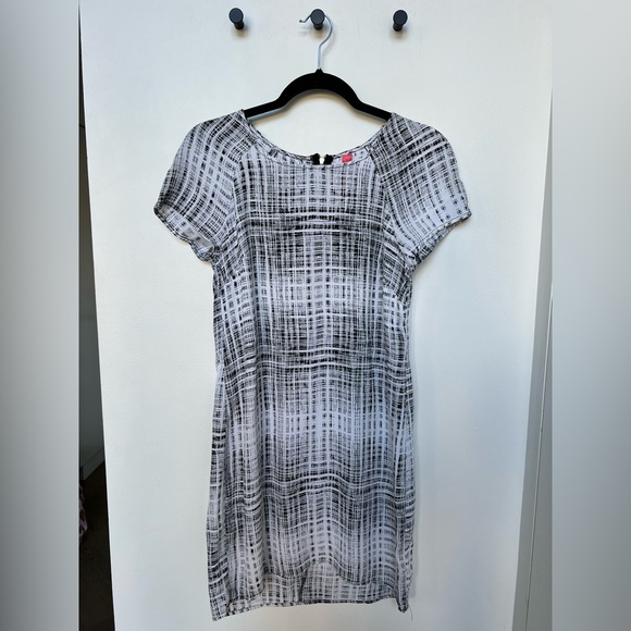 Black & White Patterned Dress - Picture 1 of 3